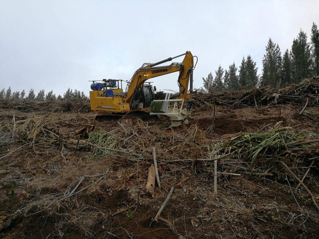 forestry excavators in mechanical planting